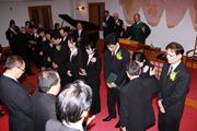 祈って送り出す